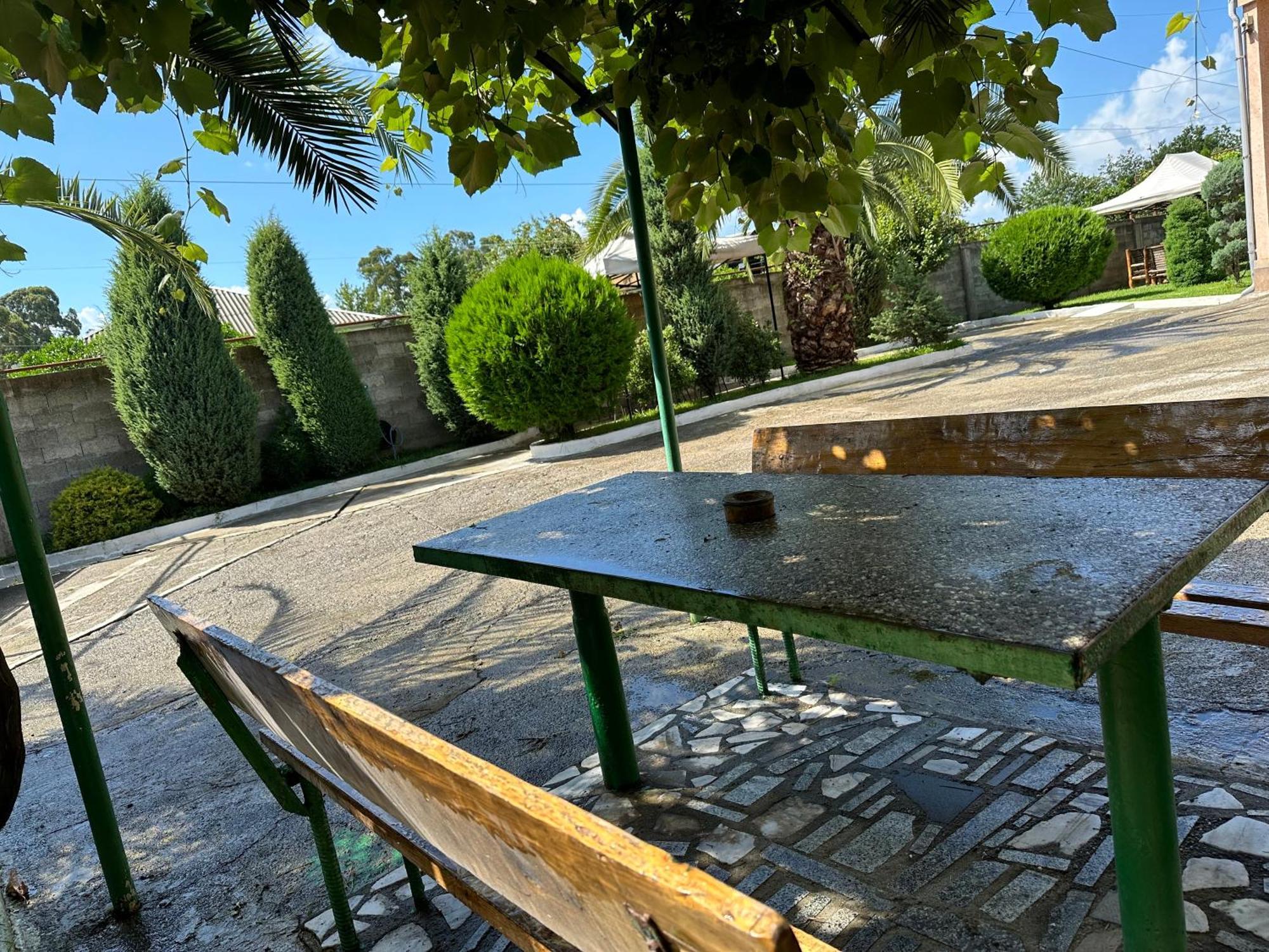 Green House Kobuleti Exterior photo